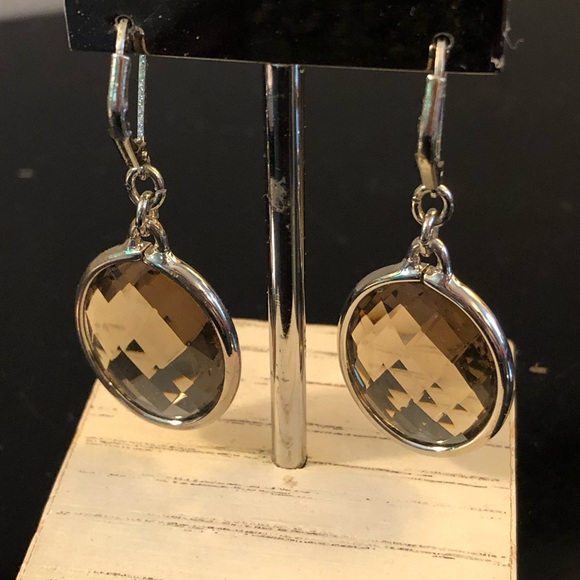 Elegant Silver and Tan 2 1/2” Drop Earrings, checkerboard cut - Picture 5 of 5